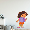 Naklejka na ścianę Dora Poznaje Świat z plecakiem 90 cm na 60 cm 